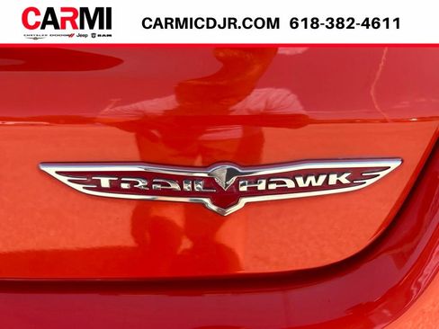Used 2018 Jeep Compass Trailhawk w/ Leather Interior Group AWD/4WD image 9