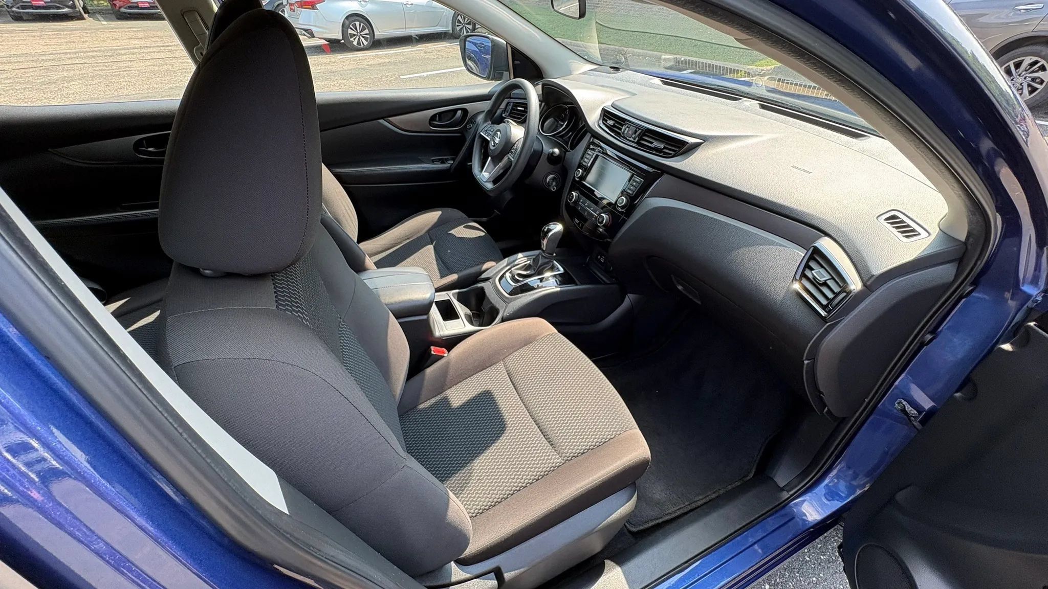 Used 2022 Nissan Rogue Sport S FWD image 35