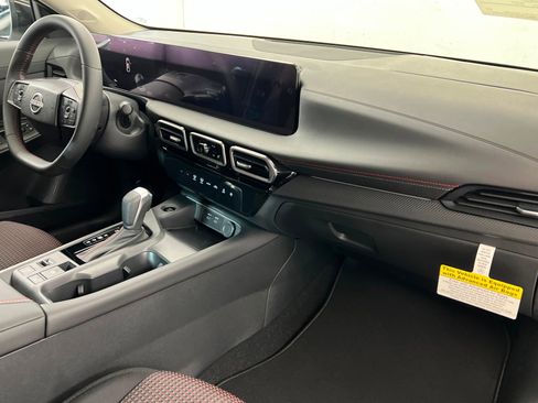 New 2026 Nissan Sentra SR image 23