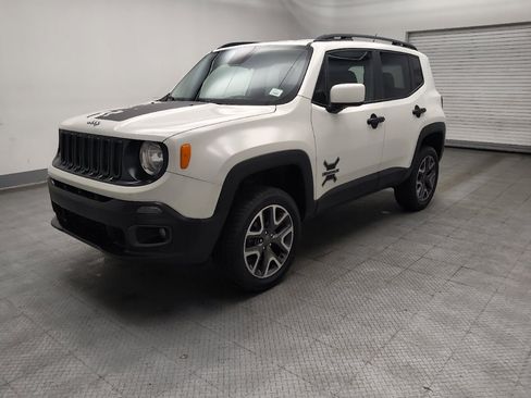 Used 2015 Jeep Renegade Latitude w/ Popular Equipment Group AWD/4WD image 2