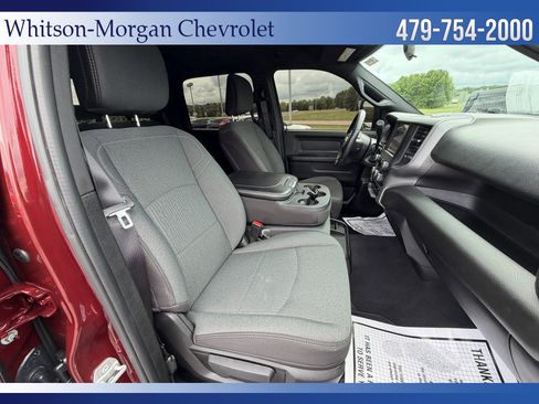 Used 2024 RAM 2500 Tradesman w/ Chrome Appearance Group AWD/4WD image 12
