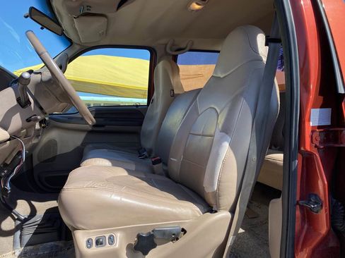 Used 1999 Ford F350 Lariat image 25