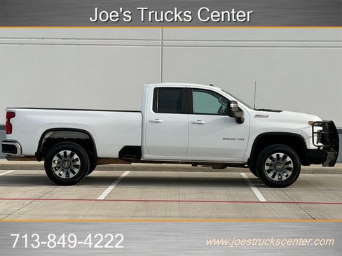 Used 2024 Chevrolet Silverado 2500 LT w/ Convenience Package AWD/4WD image 9
