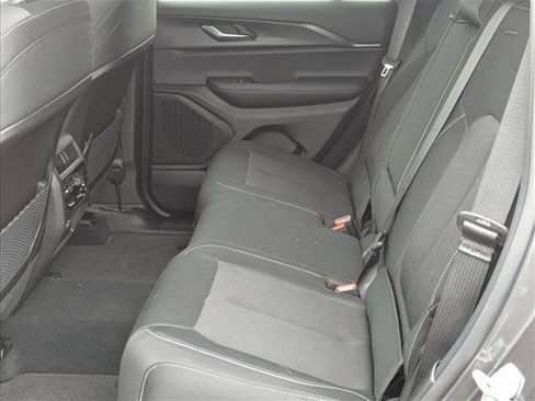 New 2025 Jeep Grand Cherokee Laredo X w/ Luxury Tech Group I image 19