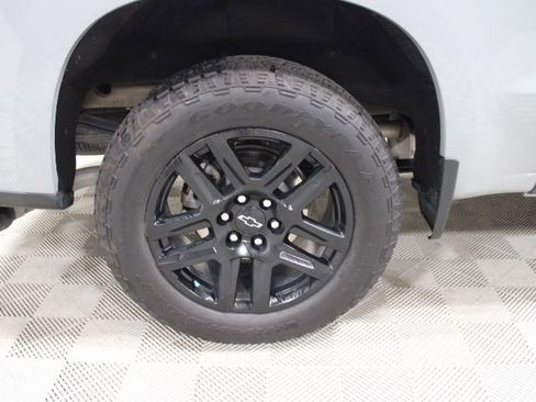 Used 2024 Chevrolet Silverado 1500 RST w/ Dark Appearance Package AWD/4WD image 44
