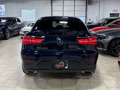 Used 2019 Mercedes-Benz GLC 300 4MATIC Coupe image 12