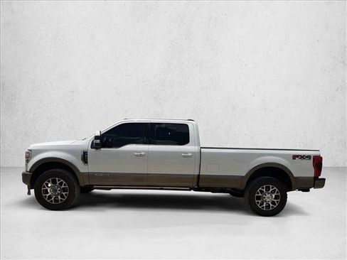 Used 2022 Ford F250 King Ranch w/ King Ranch Ultimate Package AWD/4WD image 2