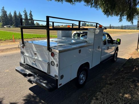 Used 2015 Ford F350 XL w/ Power Equipment Group AWD/4WD image 5