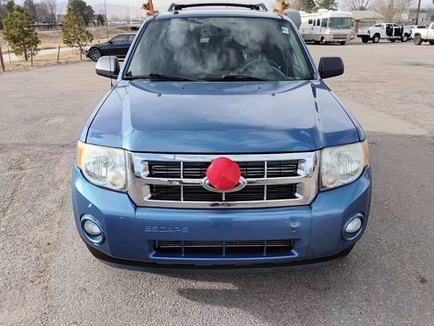 Used 2009 Ford Escape XLT image 2