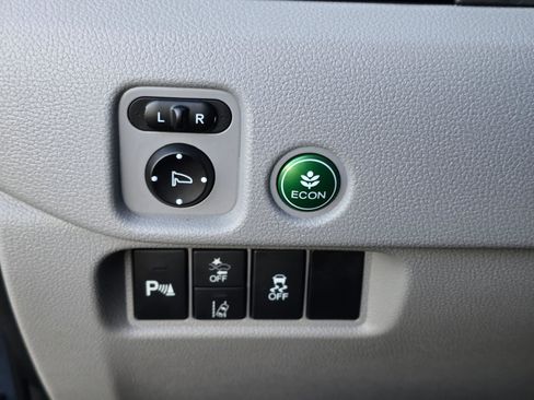 Used 2019 Honda Pilot Touring image 62