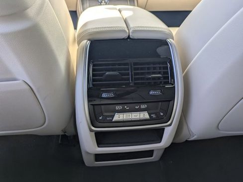Used 2020 BMW X5 M50i w/ Premium Package AWD/4WD image 18
