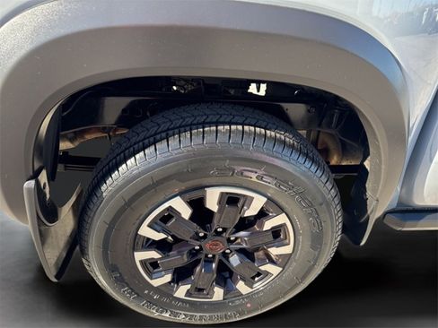 Used 2023 Nissan Frontier PRO-4X w/ Pro Convenience Package image 21