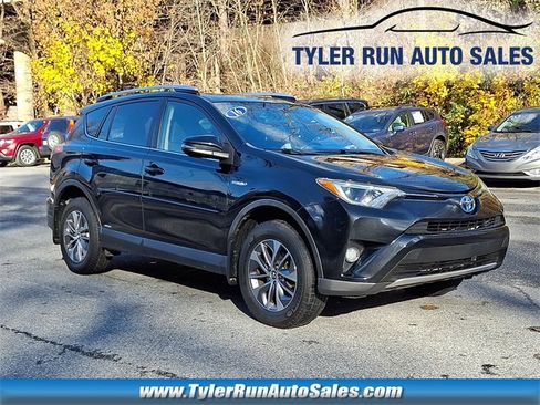 Used 2016 Toyota RAV4 XLE image 1