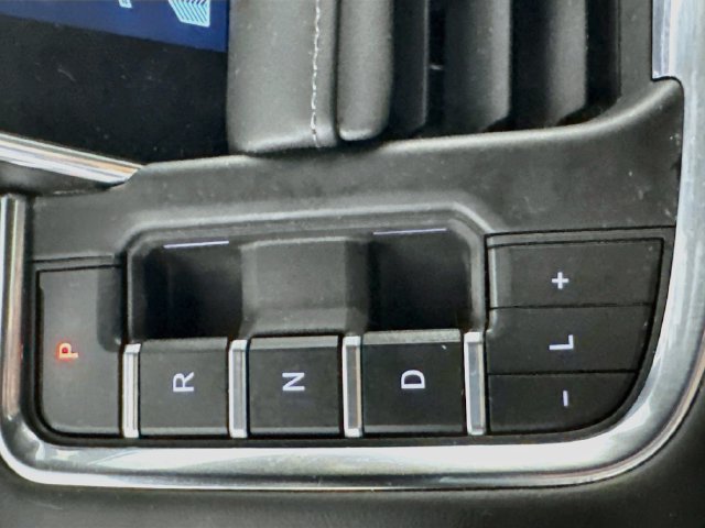 Used 2023 Chevrolet Tahoe LT w/ Luxury Package AWD/4WD image 21