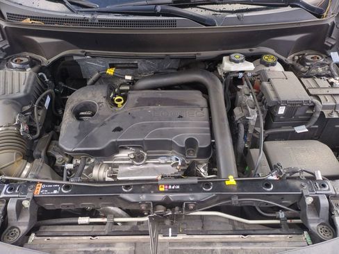 Used 2023 Chevrolet Equinox LT image 34