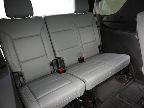 Used 2021 Chevrolet Tahoe Z71 AWD/4WD image 23