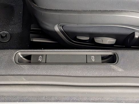 New 2026 Porsche 911 Carrera 4S image 26