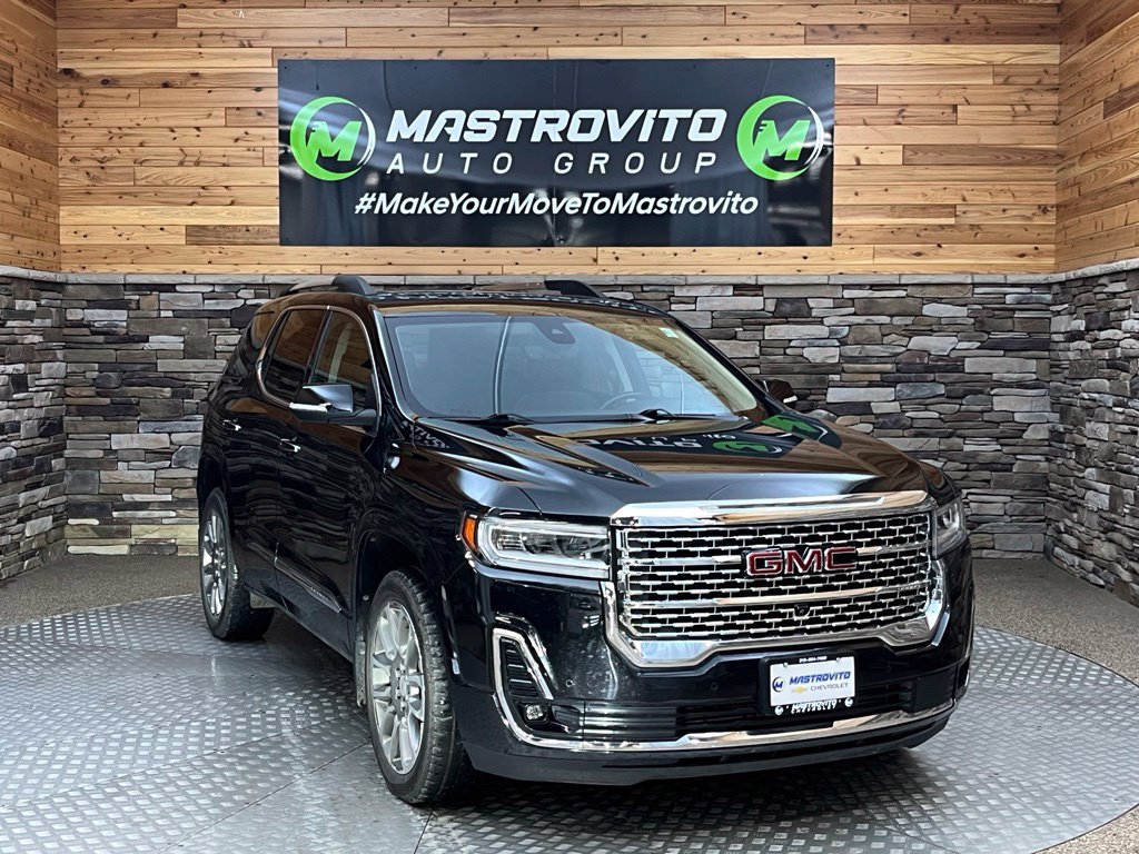 Used 2022 GMC Acadia Denali w/ Denali Technology Package AWD/4WD image 4