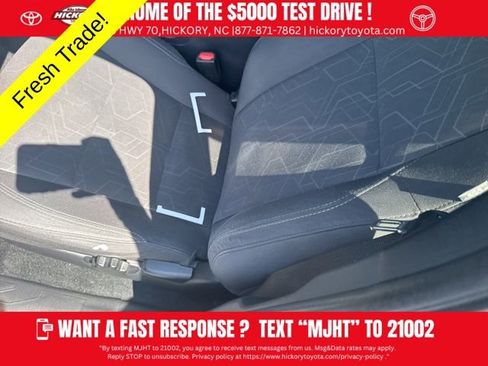 Used 2017 Toyota Tacoma TRD Sport image 11