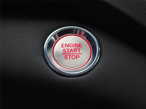 Certified 2025 Acura RDX A-Spec image 5