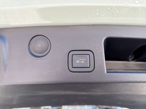 New 2026 Chevrolet Equinox LT image 37