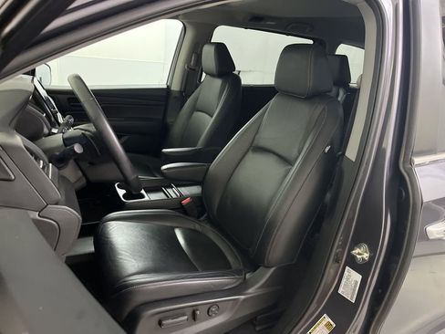 Used 2021 Honda Odyssey EX-L image 19