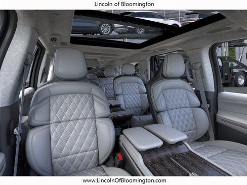 New 2026 Lincoln Navigator L Black Label w/ Black Label Special Edition AWD/4WD image 13