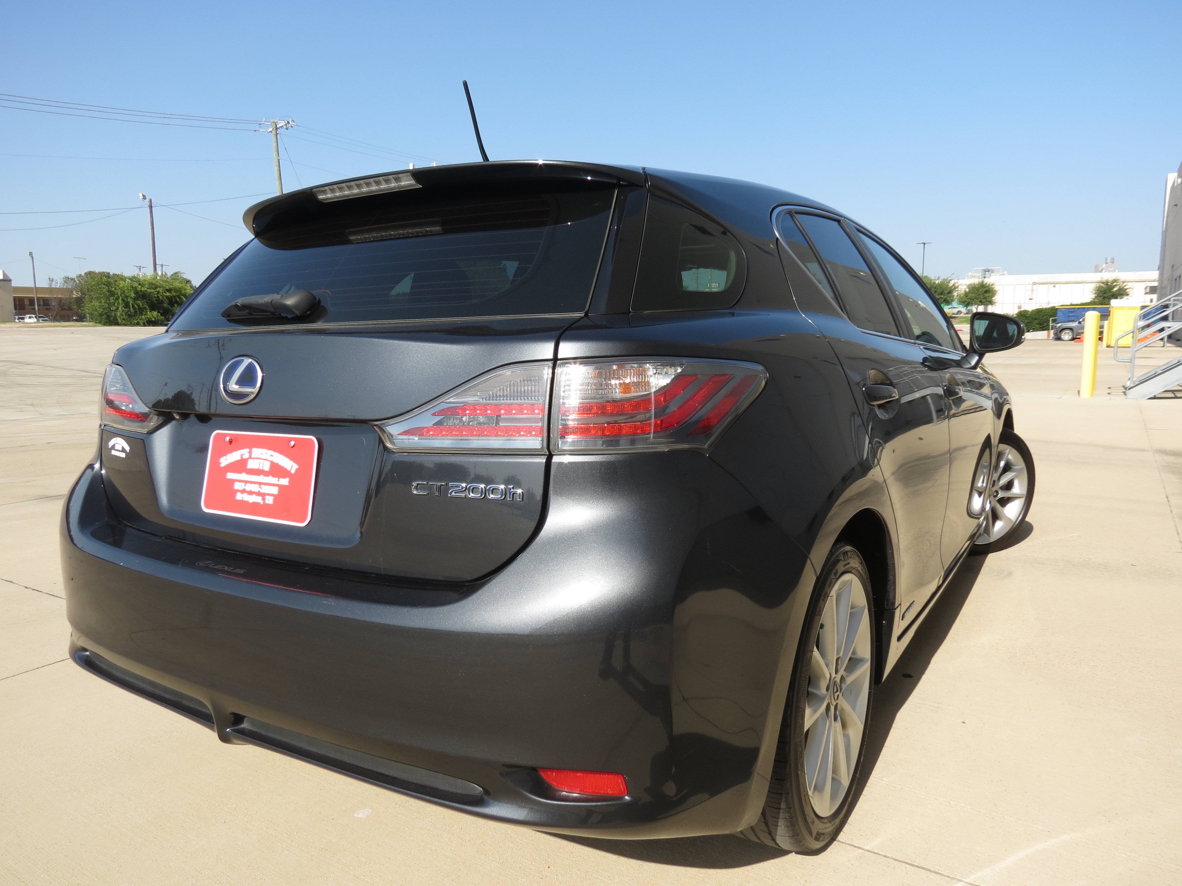 Used 2011 Lexus CT 200h Premium w/ Premium Audio Pkg FWD image 4