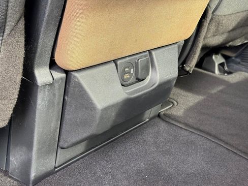 Used 2023 Ford F150 XLT image 9