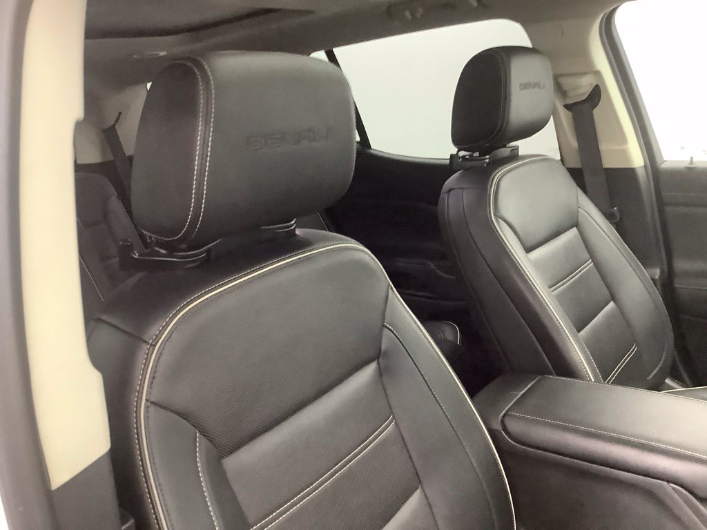 Used 2023 GMC Acadia Denali w/ Denali Technology Package AWD/4WD image 30