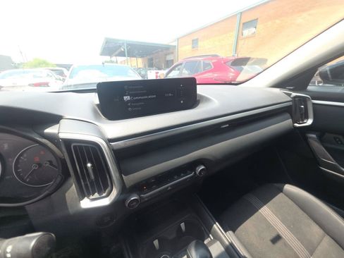Used 2025 MAZDA CX-50 AWD 2.5 S w/ Premium Package image 5