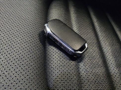 Used 2023 Kia Forte GT-Line w/ GT-Line Premium Package image 32