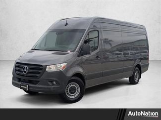 Used 2024 Mercedes-Benz Sprinter 2500 video 1