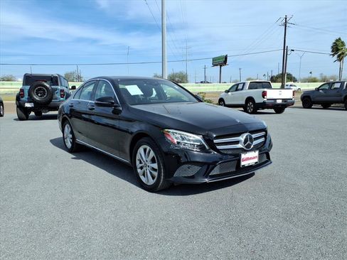 Used 2021 Mercedes-Benz C 300 4MATIC Sedan image 2