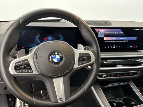 Used 2024 BMW X5 xDrive40i w/ Executive Package AWD/4WD image 22