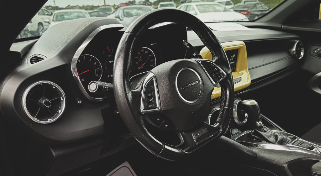 Used 2017 Chevrolet Camaro LT w/ RS Package RWD image 2