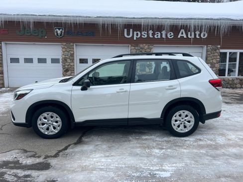 Used 2019 Subaru Forester w/ Alloy Wheel Package image 8