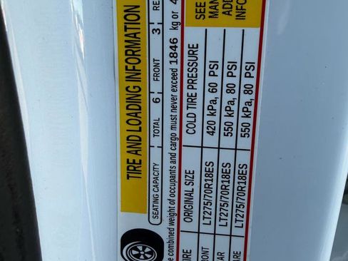 Used 2022 Chevrolet Silverado 3500 LT w/ Convenience Package image 21