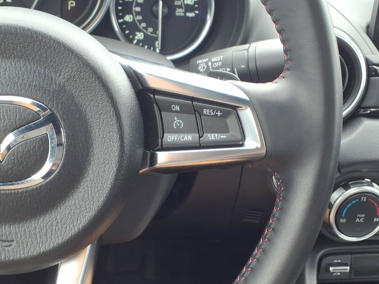 Used 2019 MAZDA MX-5 Miata RF Grand Touring RWD image 15