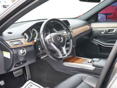 Used 2014 Mercedes-Benz E 350 Sedan image 11
