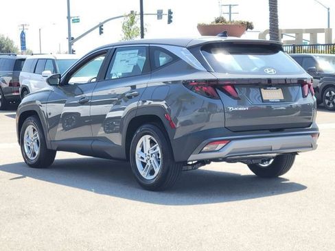 New 2026 Hyundai Tucson SE FWD image 3