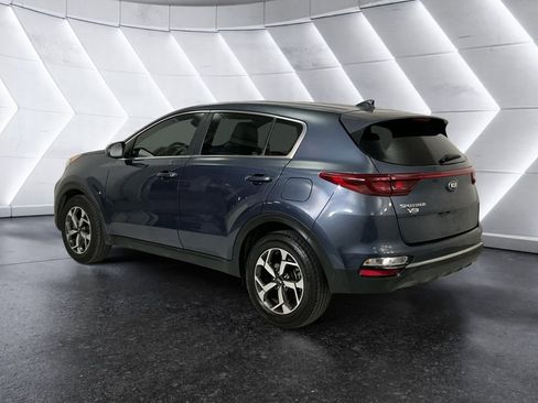Used 2020 Kia Sportage LX image 6