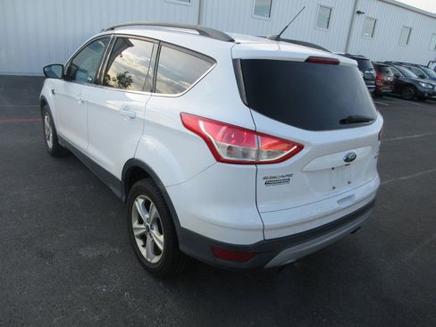 Used 2014 Ford Escape SE w/ Equipment Group 201A FWD image 4