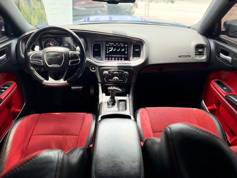 Used 2020 Dodge Charger R/T w/ Blacktop Package RWD image 20