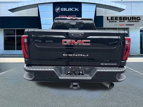 Used 2024 GMC Sierra 2500 Denali w/ Denali Reserve Package AWD/4WD image 6