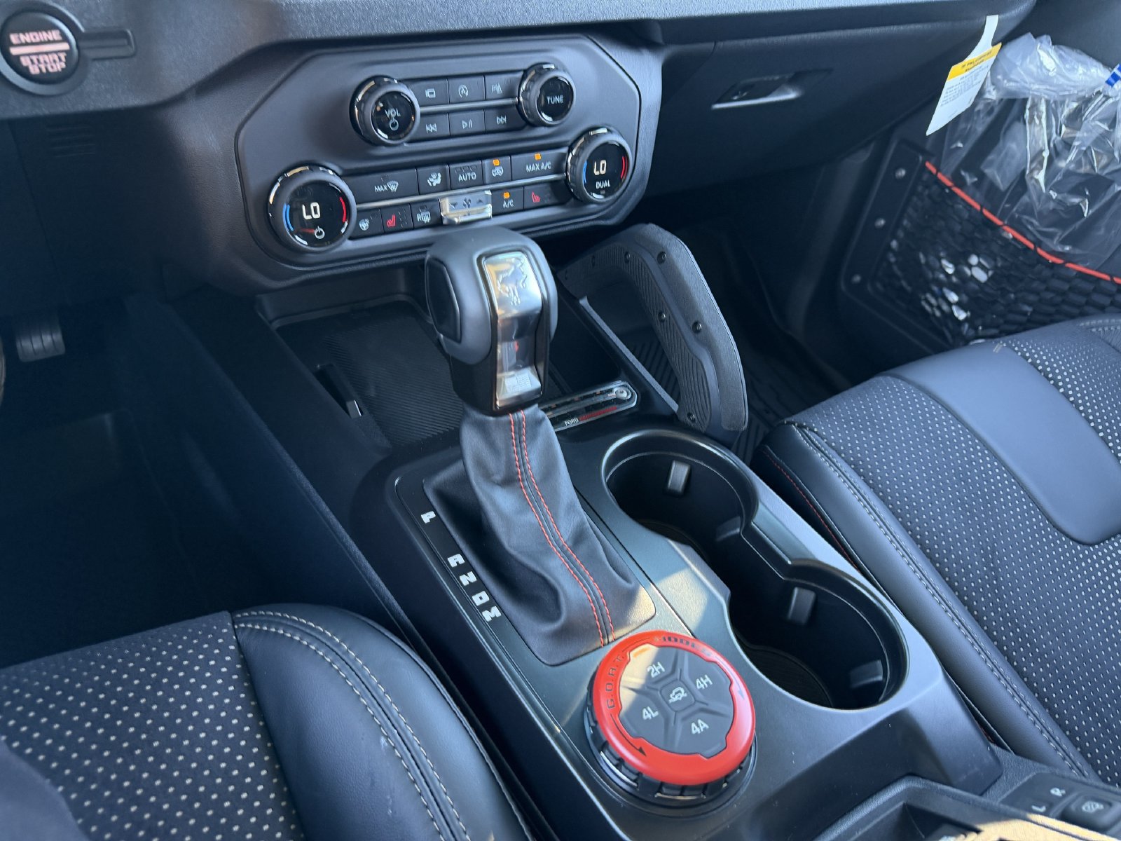 New 2026 Ford Bronco Raptor AWD/4WD image 16
