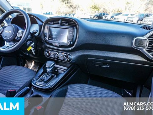 Used 2024 Kia Soul LX w/ Option Group 015 image 26