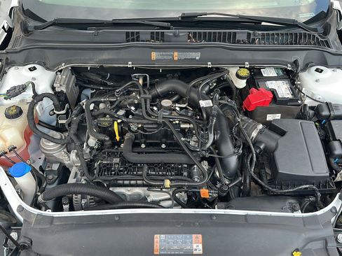 Used 2019 Ford Fusion SE w/ Equipment Group 151A FWD image 27