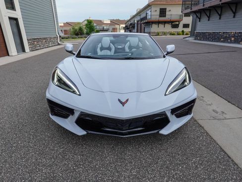Used 2024 Chevrolet Corvette Stingray Preferred Conv w/ Stealth Interior Trim Package RWD image 38