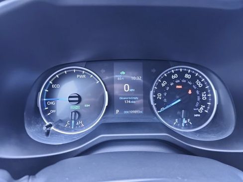 Used 2020 Toyota RAV4 XLE w/ Convenience Package AWD/4WD image 15